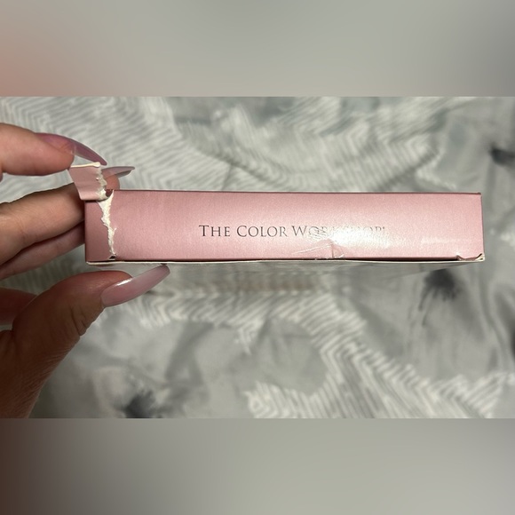 💰2/$10 NIB -Art Deco Nails& cupcake keychain covers - Picture 3 of 6